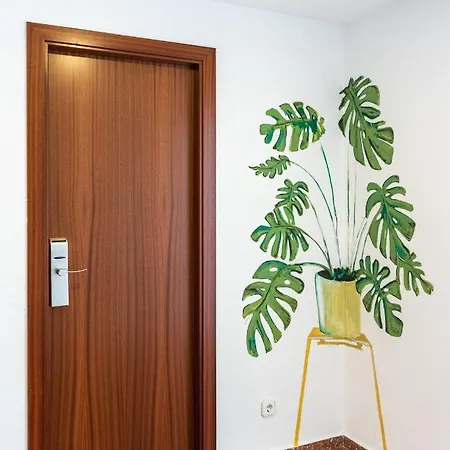 Jume - Urban بيت ضيافة