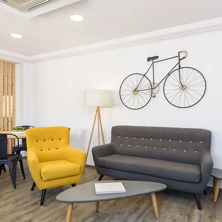 Jume - Urban بيت ضيافة ماهون