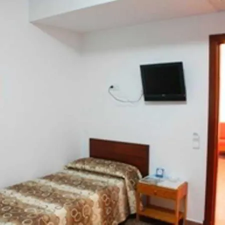 Jume - Urban بيت ضيافة ماهون