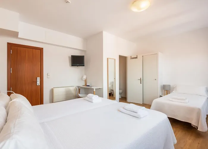 Jume - Urban Casa de hóspedes 4*