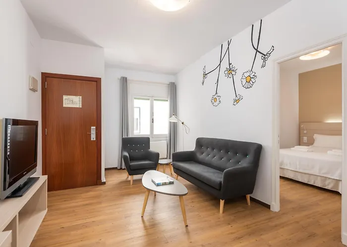 Casa de hóspedes Jume - Urban 4*