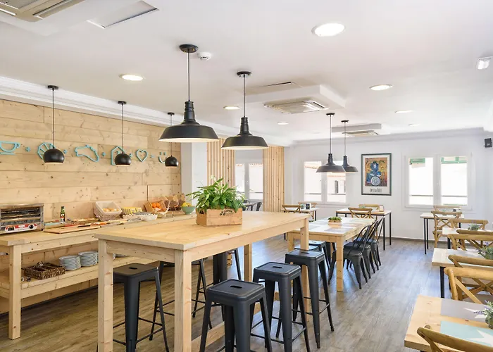 Jume - Urban Casa de hóspedes 4*