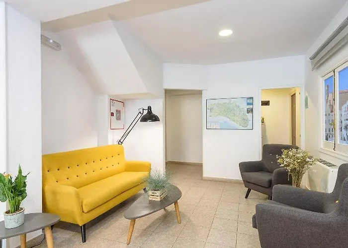 Jume - Urban Casa de hóspedes 4*