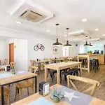 Jume - Urban Guest house