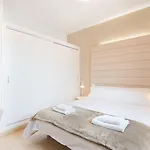 Jume - Urban 4*