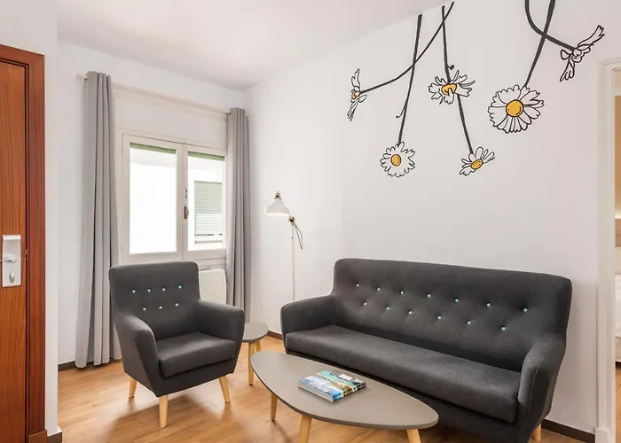 Jume - Urban Guest house Mahon (Menorca)