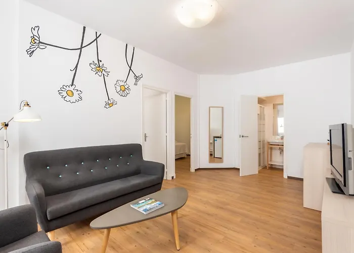 Jume - Urban 4* Mahon (Menorca)