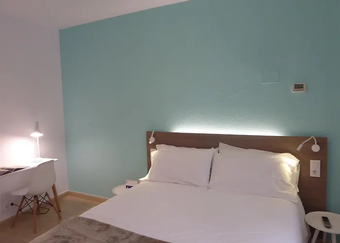 Jume - Urban Guest house 4*